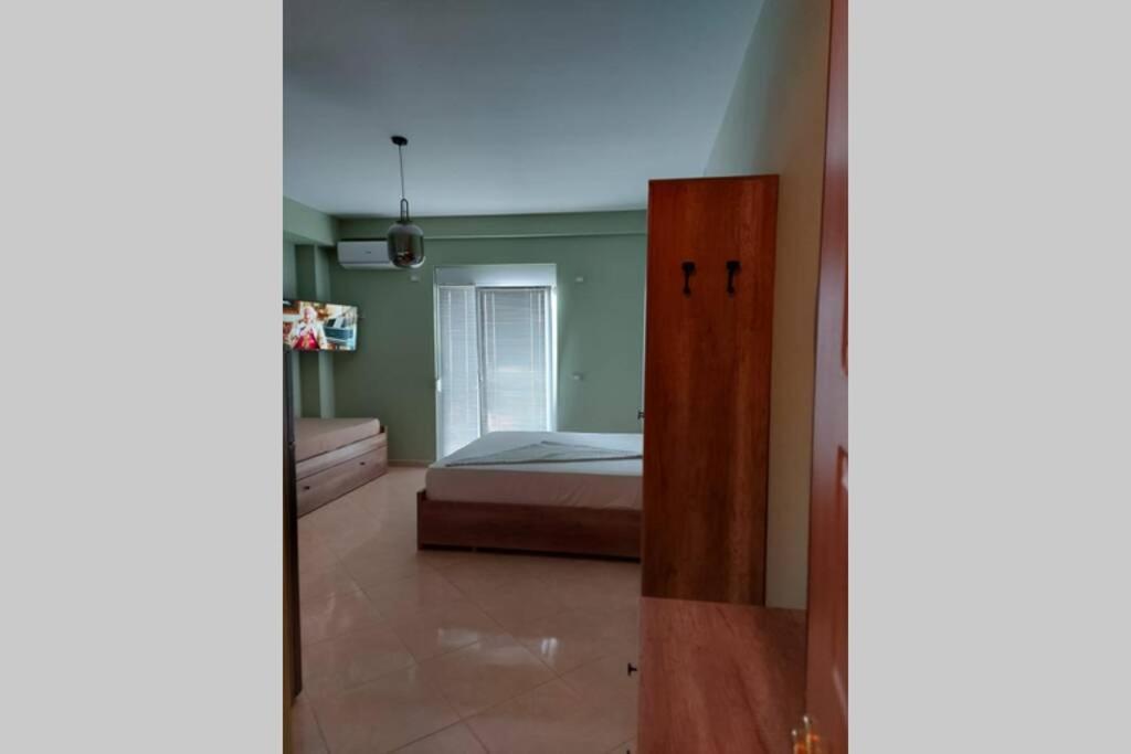 Darla Sea View Apartment Vlorë Eksteriør bilde