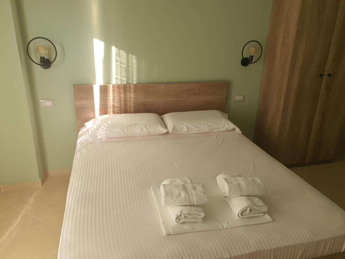 Darla Sea View Apartment Vlorë Eksteriør bilde