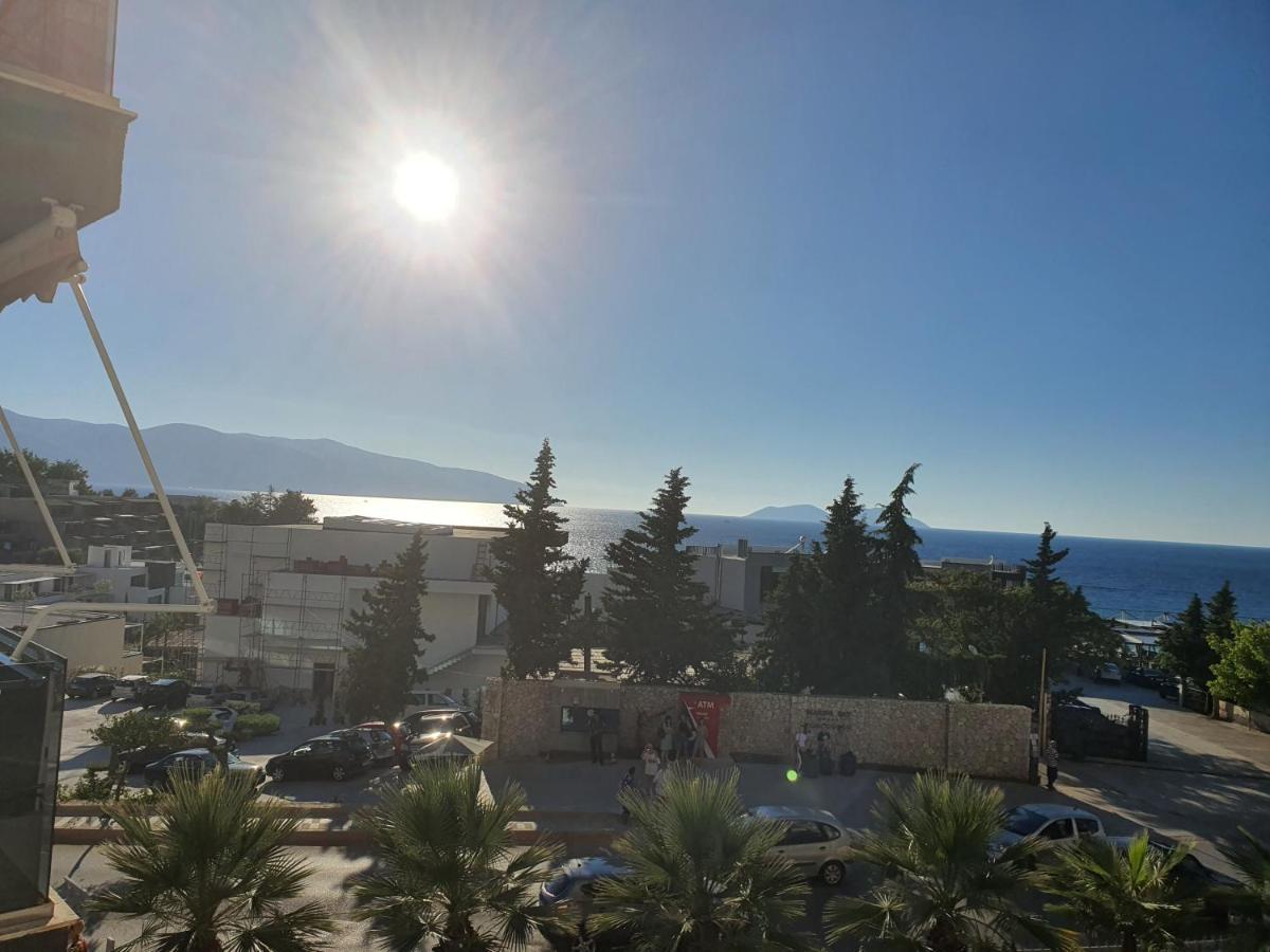Darla Sea View Apartment Vlorë Eksteriør bilde
