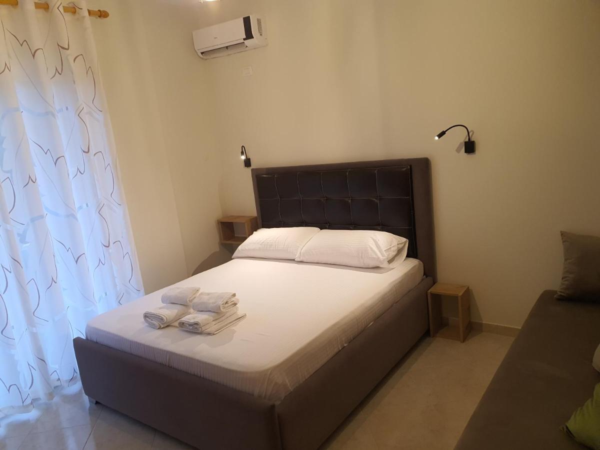 Darla Sea View Apartment Vlorë Eksteriør bilde