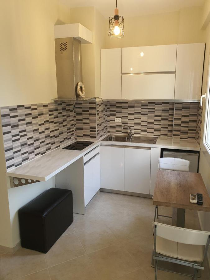 Darla Sea View Apartment Vlorë Eksteriør bilde